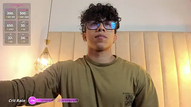 Snapshot of AkazaBoy_ chatting on November 15, 2025, 4:32 am AkazaBoy online show from November 15, 2025, 4:32 am