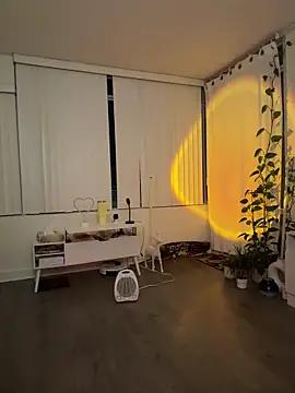 famous indian girl online show from March 2, 2026, 3:41 am