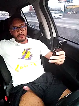 johnwalkerRjts online show from April 7, 2026, 9:21 am