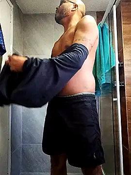 johnwalkerRjts online show from April 14, 2026, 7:53 pm