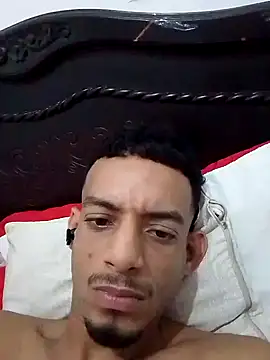 alvaroenriqe23 online show from October 21, 2025, 5:46 pm