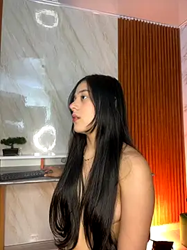 floriamANDjazmin online show from September 27, 2025, 3:22 am