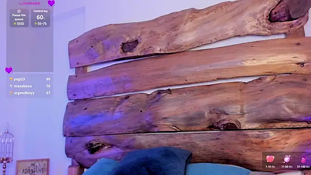 AssQueen18 online show from January 8, 2025, 2:46 pm