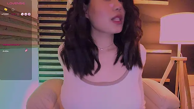 kimmy chi  online show from February 18, 2025, 4:59 pm