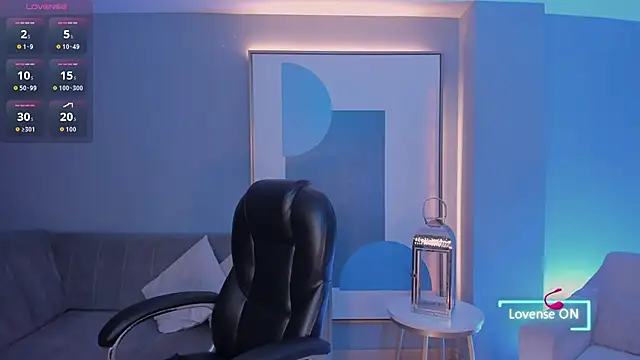 MaddisonLowe online show from November 8, 2025, 4:34 am