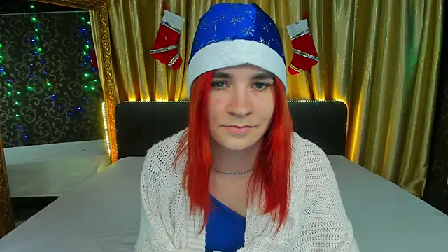  Polly Love  online show from December 18, 2024, 4:17 pm