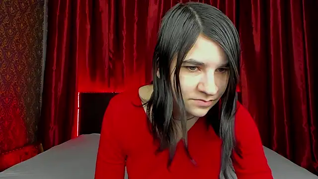  Polly Love  online show from March 19, 2026, 7:12 am