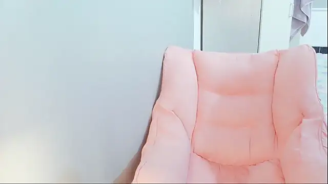 FFFFZ189 online show from January 25, 2025, 1:52 pm