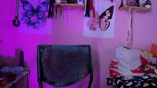 Snapshot of daphneandrade chatting on February 8, 2025, 12:39 pm daphneandrade online show from February 8, 2025, 12:39 pm