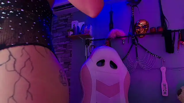 Snapshot of daphneandrade chatting on March 22, 2025, 7:09 pm daphneandrade online show from March 22, 2025, 7:09 pm