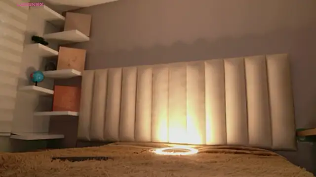 Megan mooree  online show from April 3, 2026, 12:03 pm