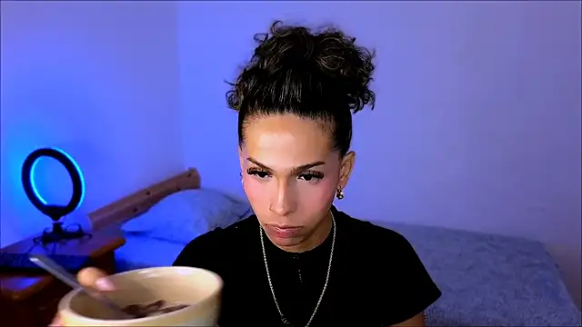 Abby bella09 online show from January 18, 2026, 11:03 am