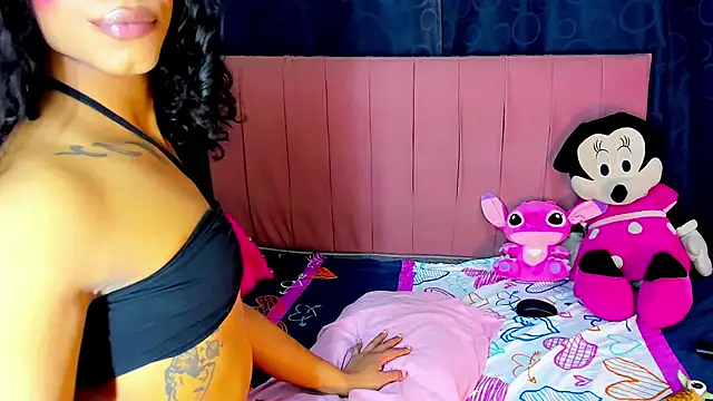 bloom444 online show from January 7, 2026, 2:47 am