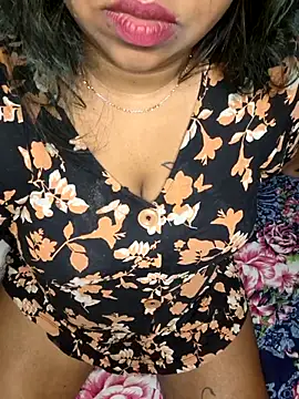 IndieSM online show from November 5, 2025, 11:27 pm