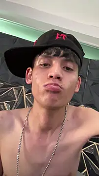 G10V4NNY online show from April 18, 2026, 5:06 pm