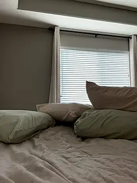 Snapshot of Naughty_pussy2cum chatting on December 1, 2024, 9:15 pm Naughty pussy2cum online show from December 1, 2024, 9:15 pm