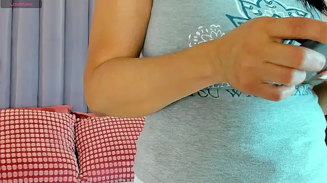 JaylaScott   online show from March 7, 2026, 11:40 am