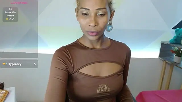 Snapshot of NatashaDormat chatting on September 22, 2025, 2:08 pm NatashaDormat online show from September 22, 2025, 2:08 pm