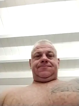 JakubW79 online show from January 13, 2025, 11:17 pm