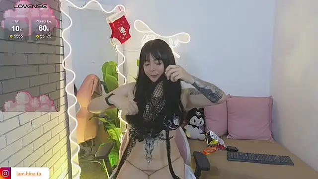 Snapshot of hina_tay chatting on December 29, 2024, 7:39 am hina tay online show from December 29, 2024, 7:39 am