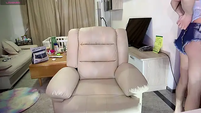 Bunny Tutu online show from January 23, 2025, 7:54 am