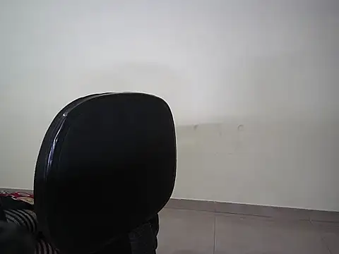 Snapshot of Kinjal_patel01 chatting on February 8, 2026, 5:33 am Kinjal patel01 online show from February 8, 2026, 5:33 am