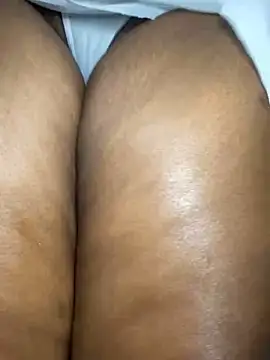 Curveysinaa online show from February 22, 2025, 5:13 pm