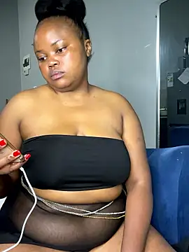 Curveysinaa online show from January 7, 2026, 9:06 pm