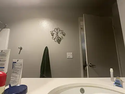 Snapshot of GoddessNih chatting on December 12, 2024, 10:42 pm GoddessNih online show from December 12, 2024, 10:42 pm