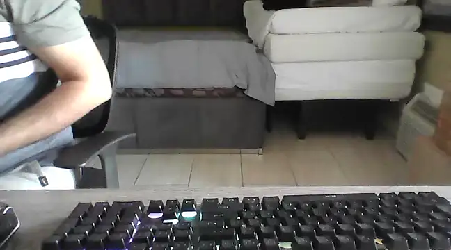 Snapshot of cryptoman1119 chatting on February 27, 2025, 7:26 pm cryptoman1119 online show from February 27, 2025, 7:26 pm