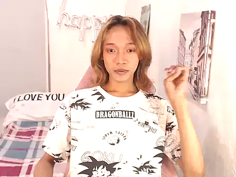 imtwinky online show from March 13, 2026, 12:01 pm