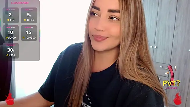 Lucia star   online show from December 18, 2025, 7:20 pm