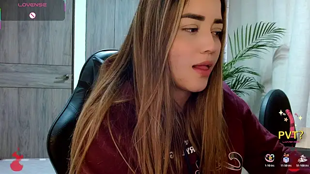 Lucia star   online show from February 14, 2026, 3:53 pm