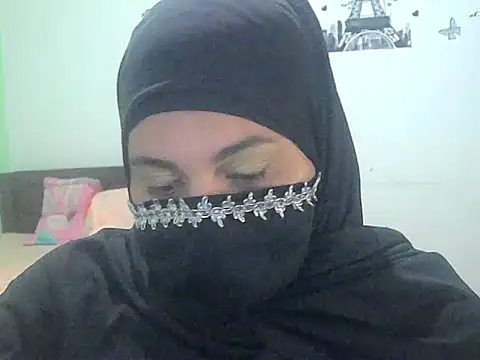 Snapshot of Jasmy_lovee chatting on March 19, 2025, 1:43 am Jasmy lovee online show from March 19, 2025, 1:43 am