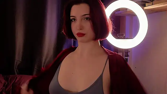 LisaVamp online show from November 14, 2025, 12:20 am