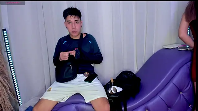 Yourslust  online show from November 29, 2025, 7:39 pm