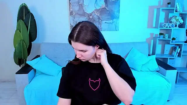 BonneyLove online show from January 21, 2025, 10:41 pm