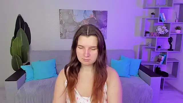 BonneyLove online show from September 10, 2025, 5:13 pm