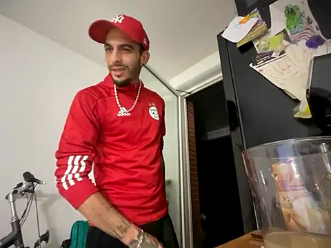 Rebeu313 online show from November 12, 2025, 10:30 pm