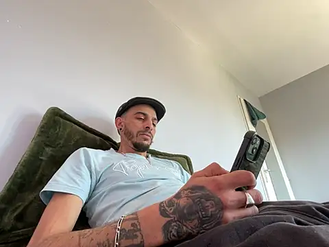 Rebeu313 online show from March 21, 2026, 10:31 am