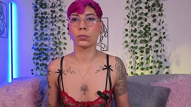 MiaMorgan  online show from March 3, 2026, 9:48 am