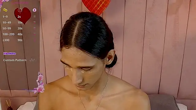 skyyfoxpraga online show from February 12, 2025, 12:44 pm