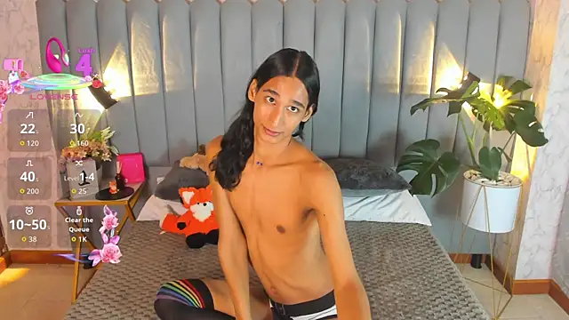 skyyfoxpraga online show from September 13, 2025, 12:49 pm