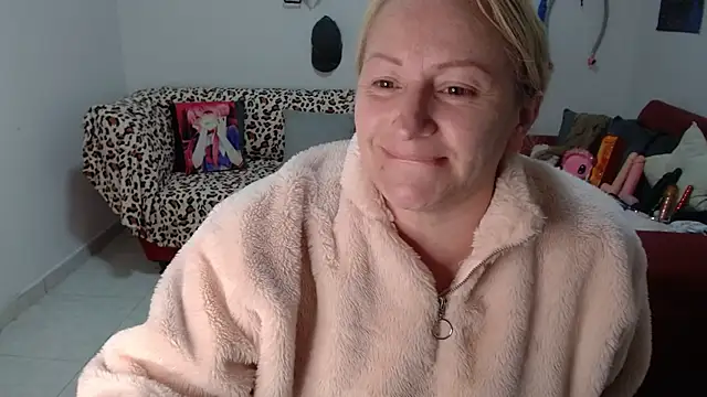 emperabigbootybigass online show from April 7, 2026, 12:27 pm