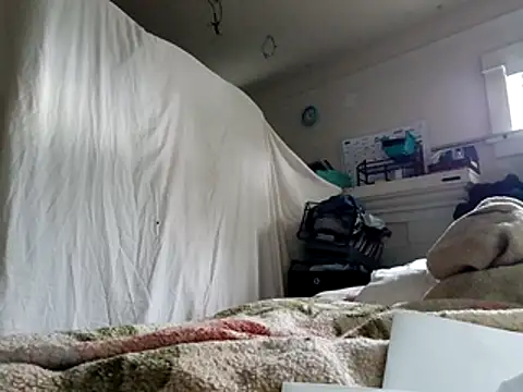 DevinToore online show from October 15, 2025, 11:16 pm