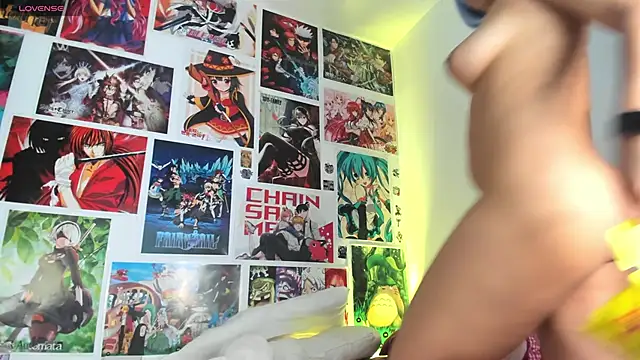 miku katsuragi online show from January 15, 2025, 6:01 am