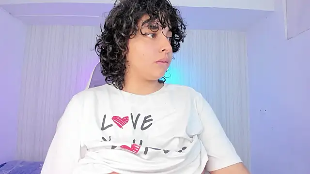 miku katsuragi online show from February 1, 2026, 2:43 am