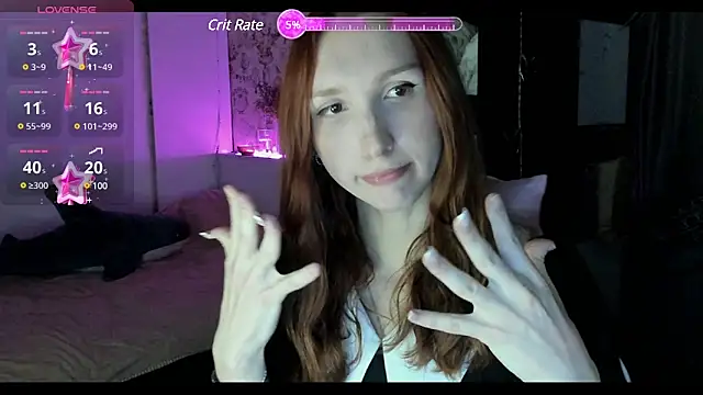 Snapshot of LisaIcon chatting on December 19, 2024, 10:45 am LisaIcon online show from December 19, 2024, 10:45 am