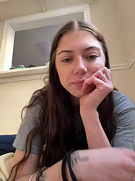 emilycoco online show from February 7, 2026, 10:02 pm