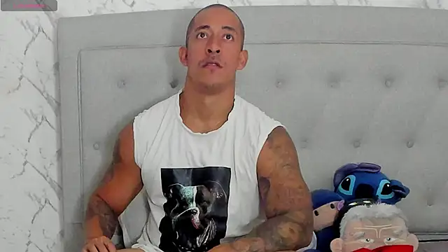 Snapshot of luigiferrara chatting on June 30, 2026, 10:00 pm luigiferrara online show from June 30, 2026, 10:00 pm